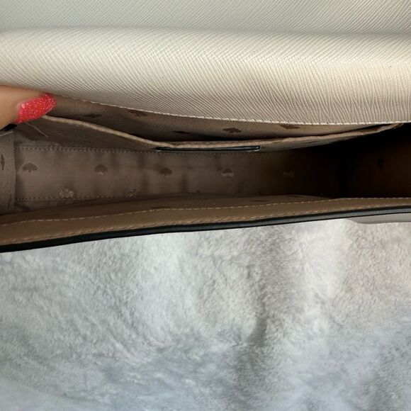Kate Spade Madison Flap Closure Crossbody - Picture 8 of 9